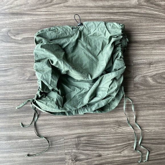 Tic Toc Womens Green Strapless Crop Top Small - Picture 1 of 4